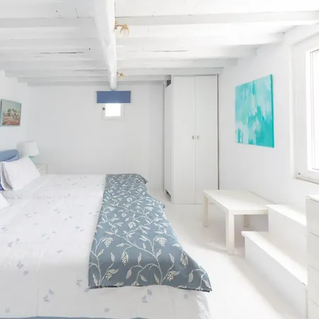 Bougainvillea Chora House Down Town Location Дом отдыха